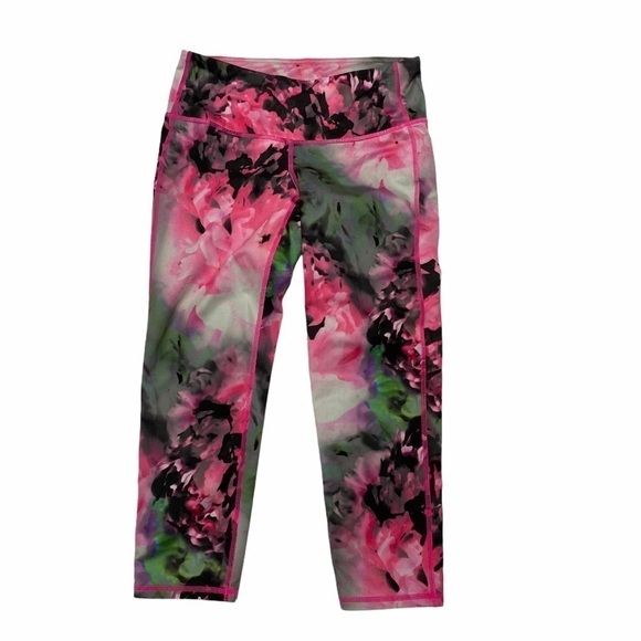 ATHLETA Bloom Chaturanga Crop Capri Leggings XS Floral Girly Yoga Workout - Picture 2 of 5
